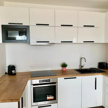 Apartmán Penthouse Young #freeparking