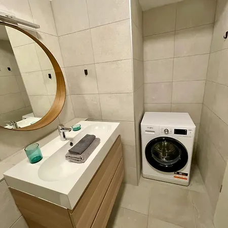 Penthouse Young #freeparking Apartmán *