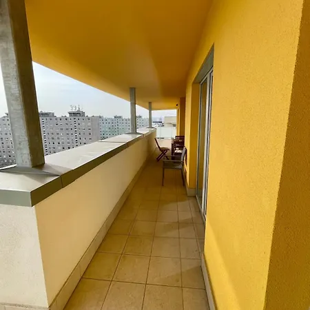 Apartmán Penthouse Young #freeparking